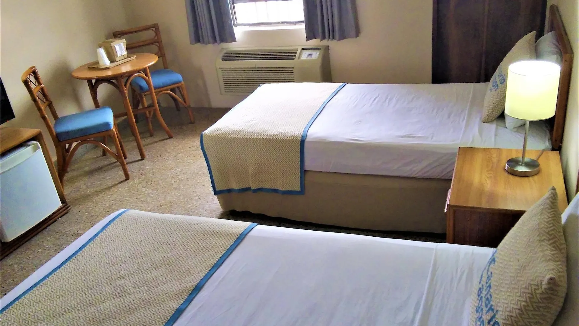 Canario Lagoon Hotel San Juan 3*,